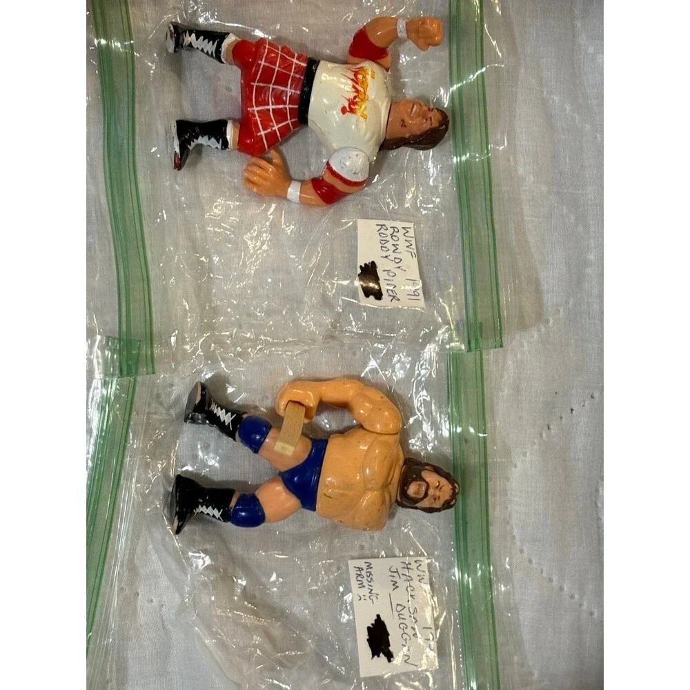 WWF Titan/Hasboro Lot Of 18 Wrestlers 1990’s or 1991’s Wrestlers. $230 o.b.o